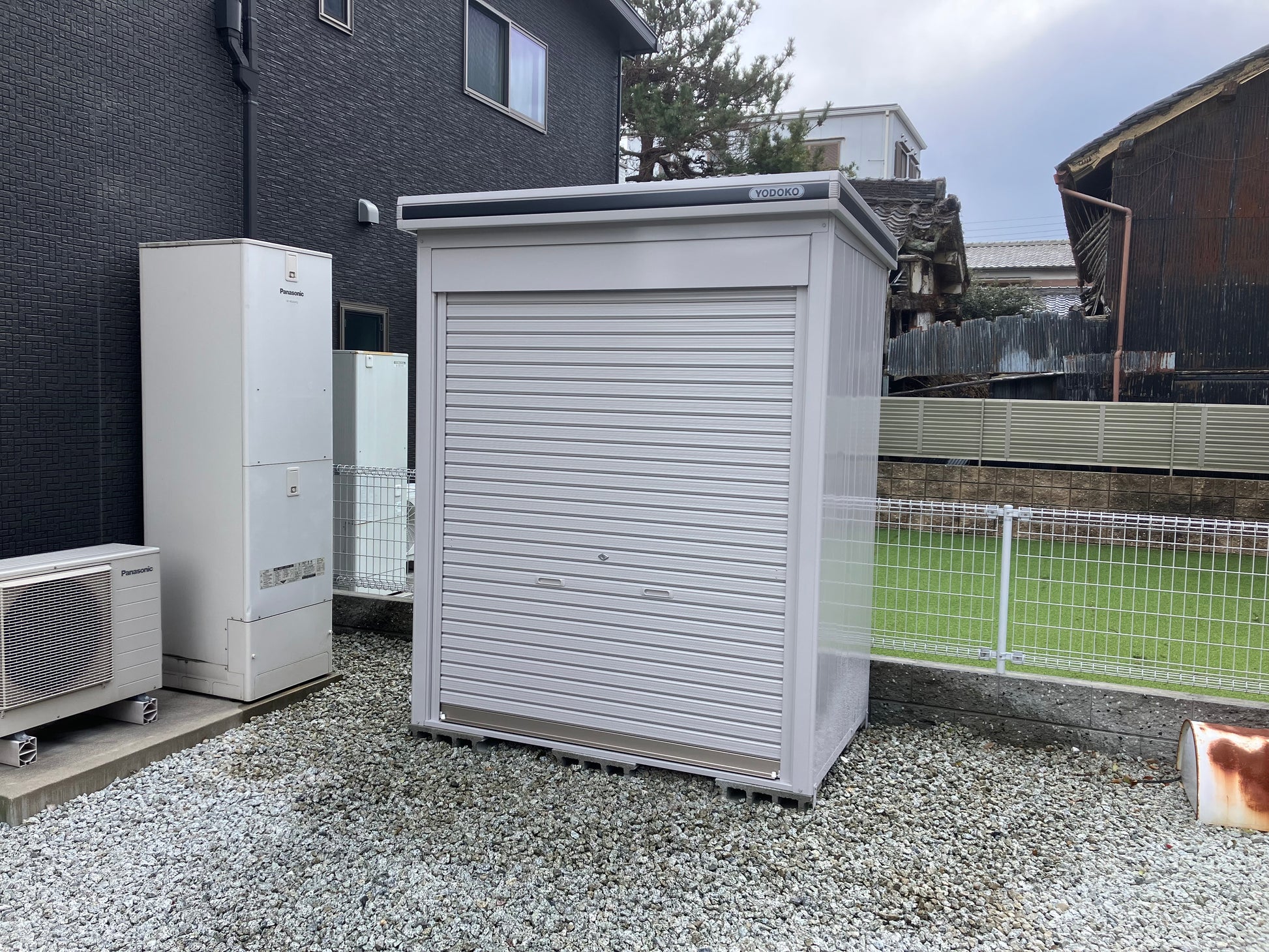 YODOKO LMDS Large Steel Stroage Shed in backyard